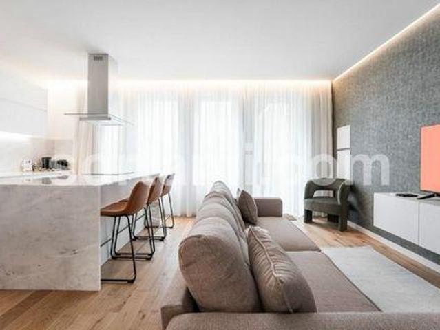Condo 2 quarto, Porto Porto DLS89930667