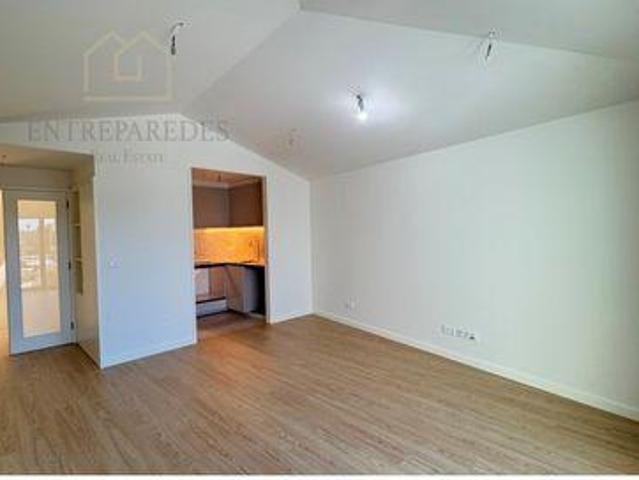Condo 2 quarto, Porto Porto DLS91075026