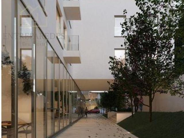 Condo 2 quarto, Porto Porto DLS96181184