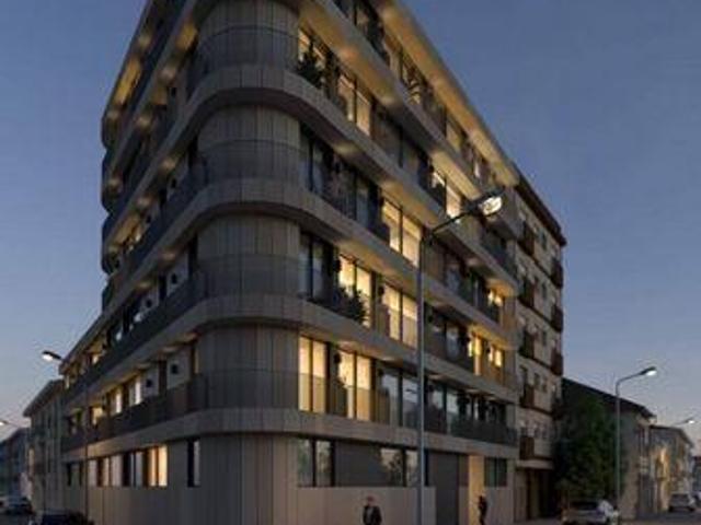 Condo 2 quarto, Porto Porto DLS98547058