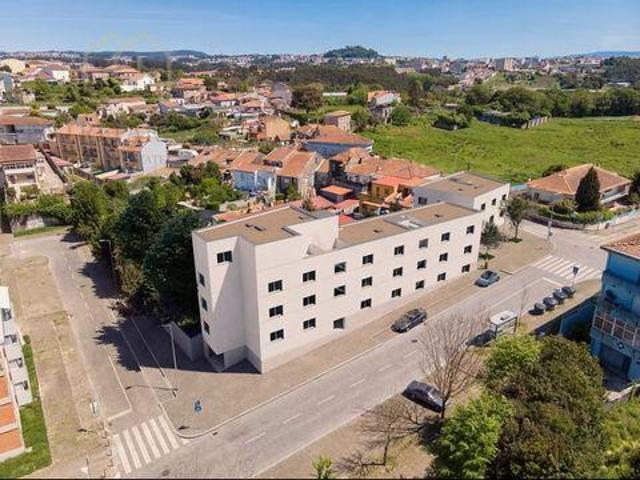 Condo 2 quarto, Porto Porto DLS102721530