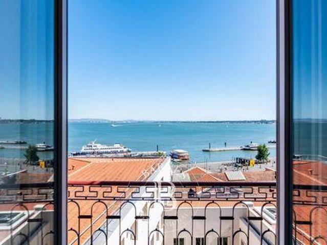 Condo 2 quarto, Santa Maria Maior Lisboa 1100 519 DLS92191500