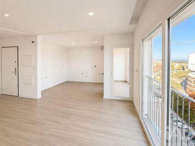 Condo 2 quarto, Seixal Setubal DS102209878