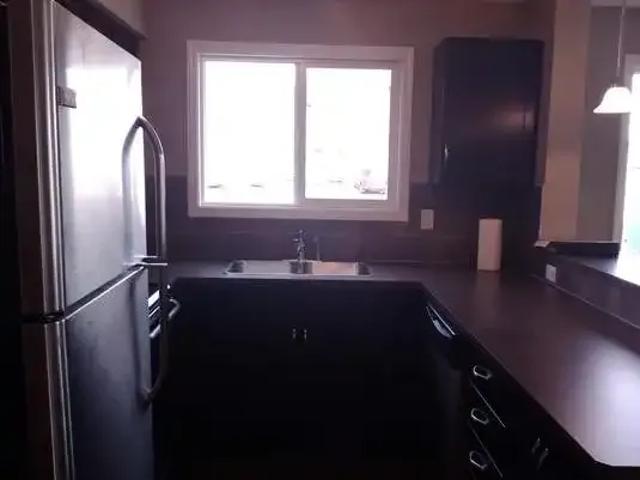 Condo 2.5 Bedroom For Rent Calgary AB 1775 ES103215843