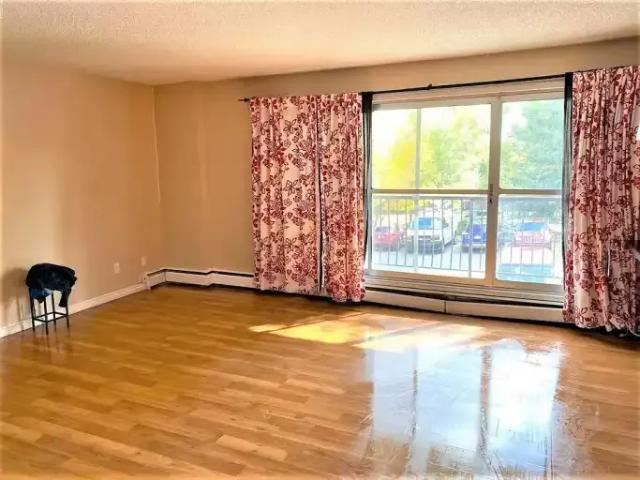 Condo 3 Bedroom For Rent Calgary AB 1900 ELS102551649