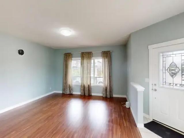 Condo 3 Bedroom For Rent Calgary AB 2495 ES104401595