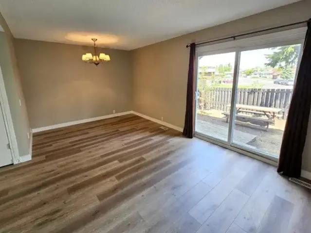 Condo 3 Bedroom For Rent Edmonton AB 1400 ES102846751