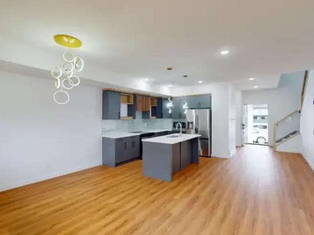 Condo 3 Bedroom For Rent Edmonton AB 1950 ES104876762