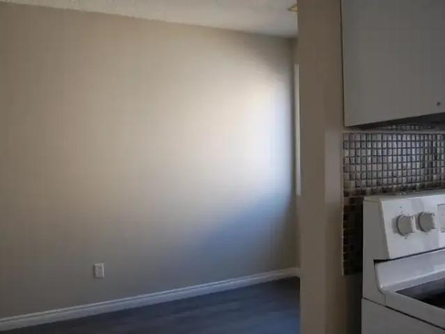 Condo 3 Bedroom For Rent Edmonton AB 1900 ES104182368