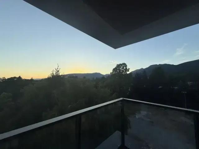 Condo 3 Bedroom For Rent North Vancouver BC 4995 ES103424723
