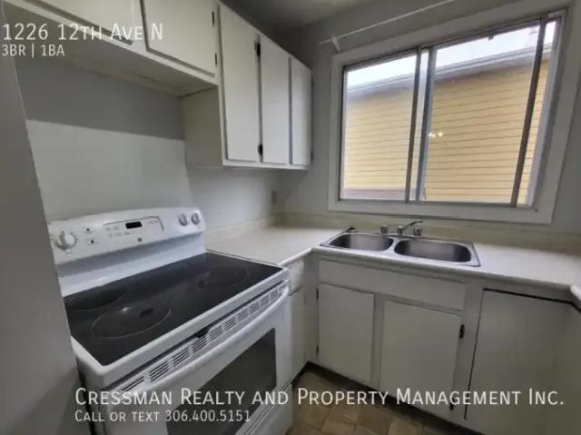 Condo 3 Bedroom For Rent Regina SK 2100 ES102846223