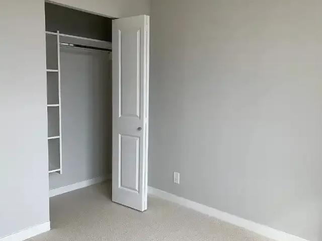 Condo 3 Bedroom For Rent Vancouver BC 4300 ES103091351