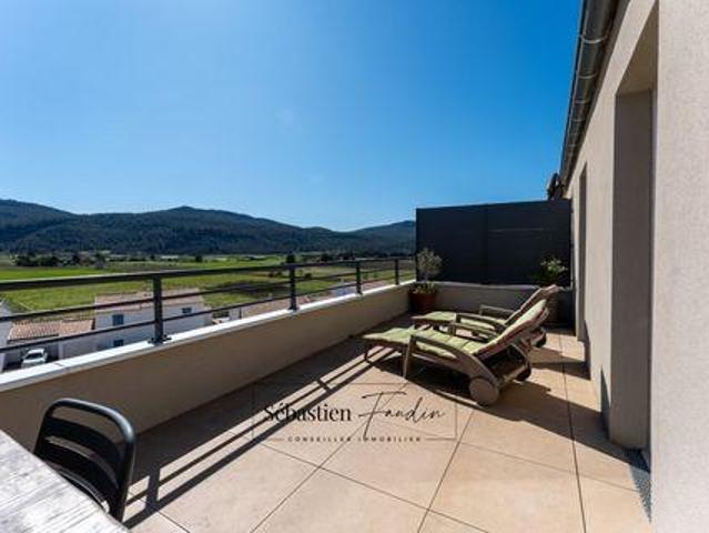 Condo 3 chambres, CUGES LES PINS Provence Alpes Côte d'Azur 13780 DS89668621