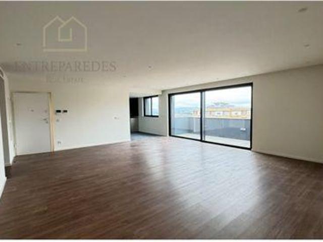 Condo 3 quarto, Vila Nova de Gaia Porto DS101956383