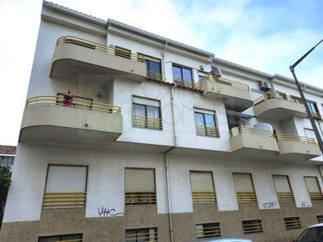 Condo 3 quarto, Almada Setúbal DLS96321443