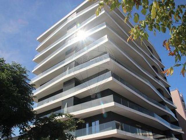 Condo 3 quarto, Braga Braga DLS101199025
