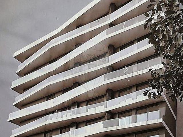 Condo 3 quarto, Braga Braga DLS101199062
