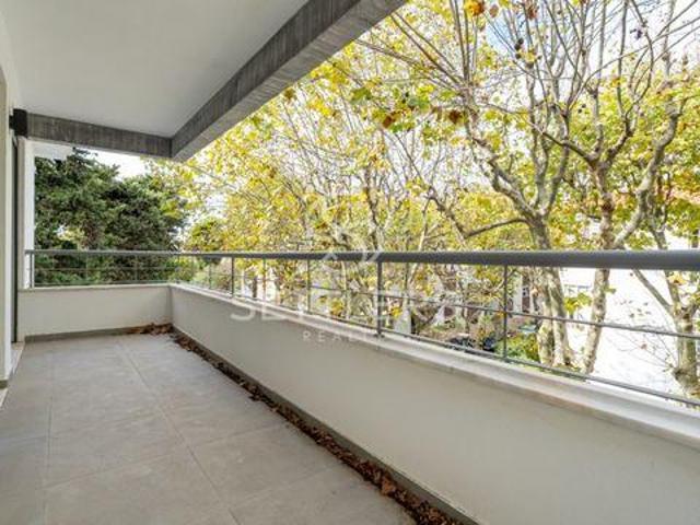 Condo 3 quarto, Cascais Lisboa DLS92707859