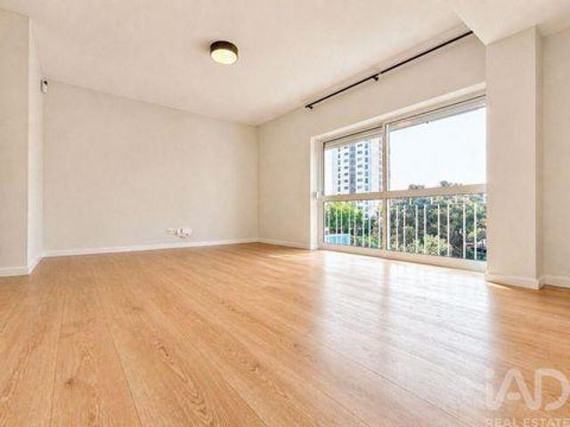 Condo 3 quarto, Cascais Lisboa DS101663848