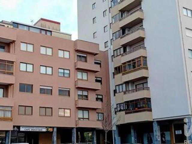 Condo 3 quarto, Espinho Aveiro DLS98150439