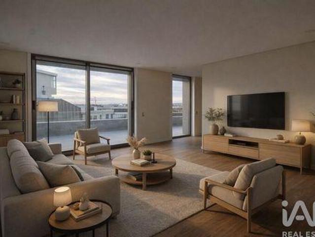Condo 3 quarto, Espinho Aveiro DLS99571448