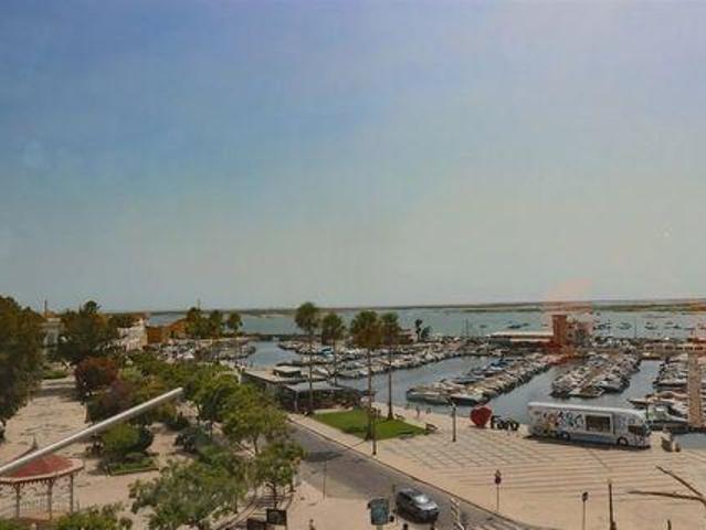 Condo 3 quarto, Faro Faro 8000 DLS99839463