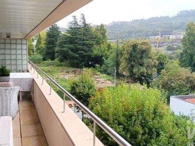 Condo 3 quarto, Guimaraes Braga DS98151046