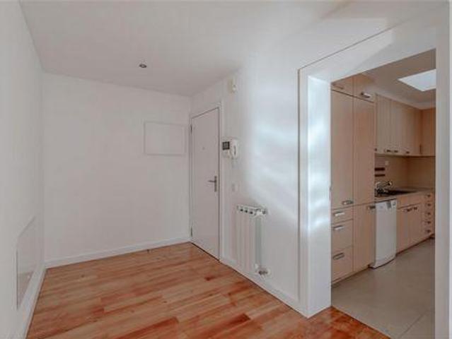 Condo 3 quarto, Lisboa Lisboa 1200 169 DLS99838248