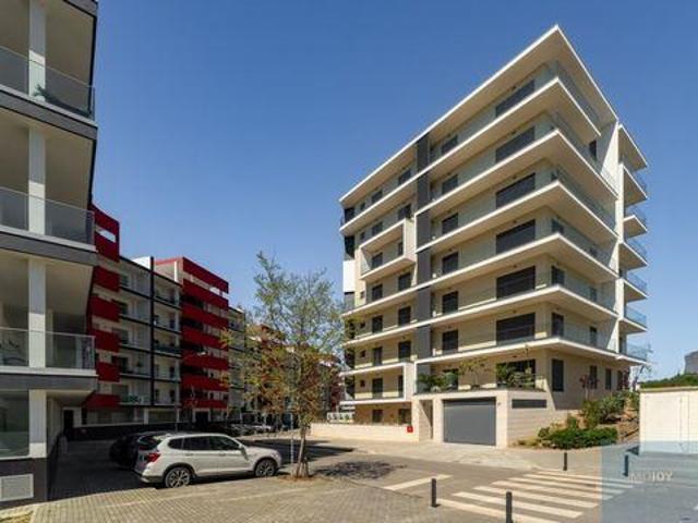 Condo 3 quarto, Oeiras Lisboa 2790 011 DLS100739728