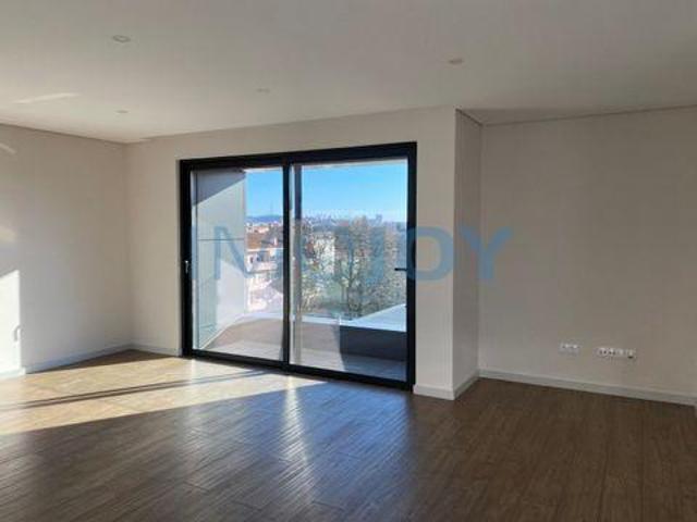Condo 3 quarto, Porto Porto 4100 DS96324909
