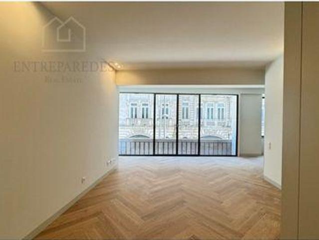 Condo 3 quarto, Porto Porto DLS98502855