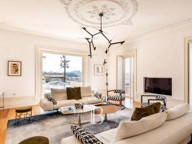 Condo 3 quarto, Santa Maria Maior Lisboa 1100 177 DS93698151