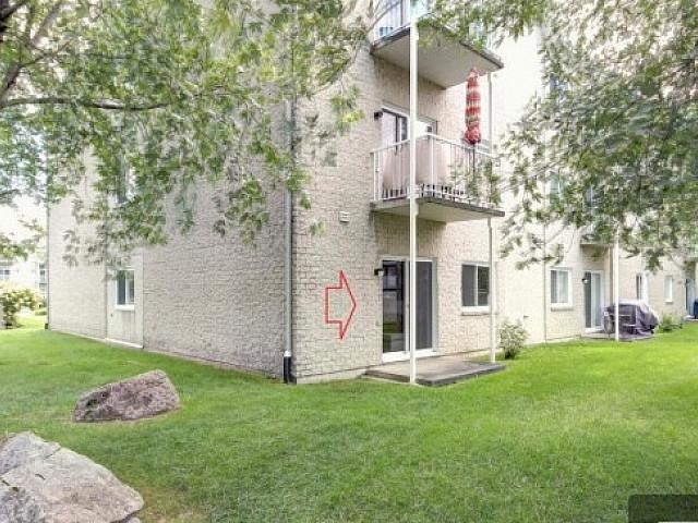 Condo 3 1/2 Avec Borne De Recharge Privée