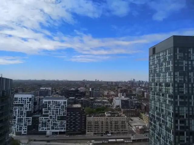 Condo Toronto ON 102883515