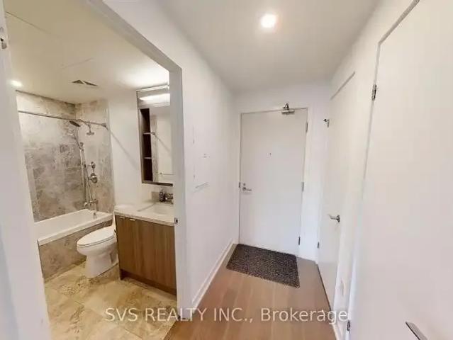 Condo Toronto ON 103091401