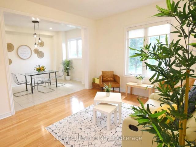 Condo Townhouse For Lease | N9255946
