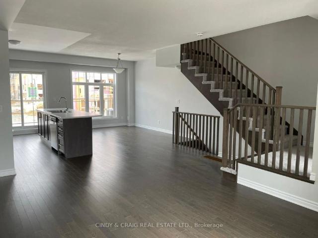 Condo Townhouse For Lease | E9087632