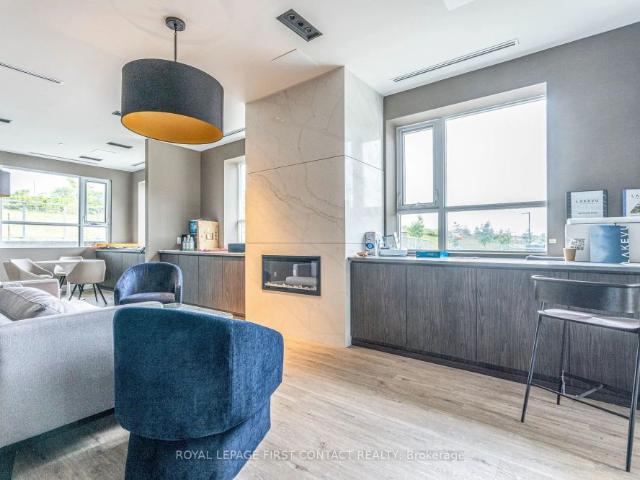 Condo Townhouse For Lease | S9055138