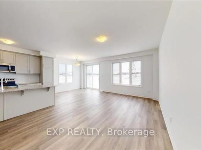 Condo Townhouse For Lease | X8411416