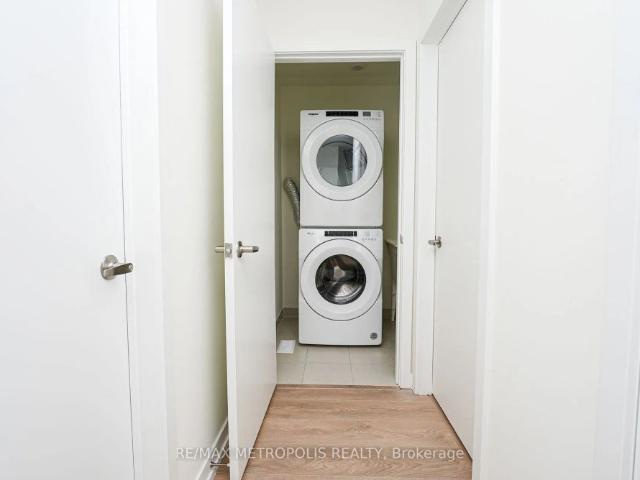 Condo Townhouse For Lease | X8454870