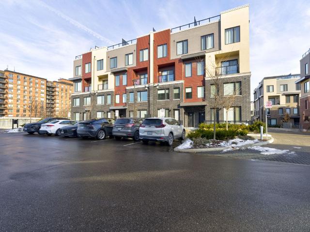 Condo Townhouse Property