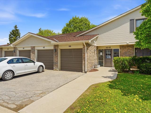 Condo Townhouse Property