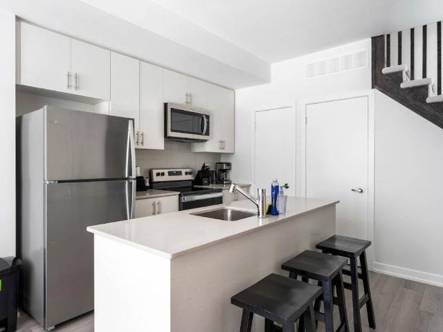 Condo Townhouse Property