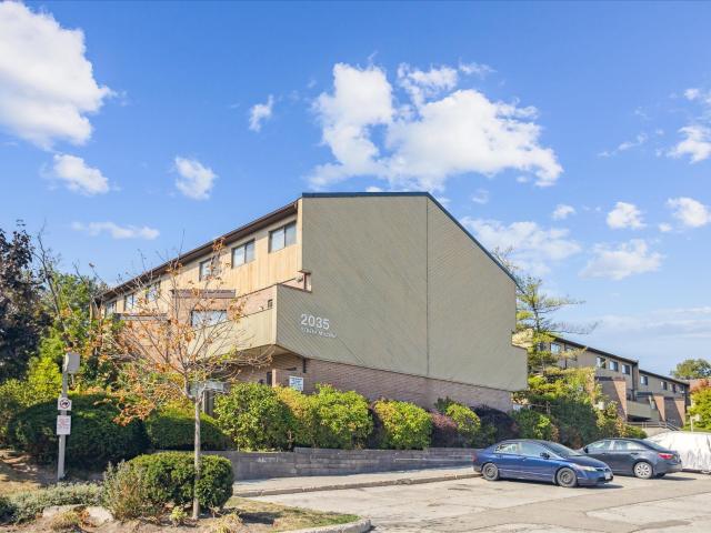 Condo Townhouse Property