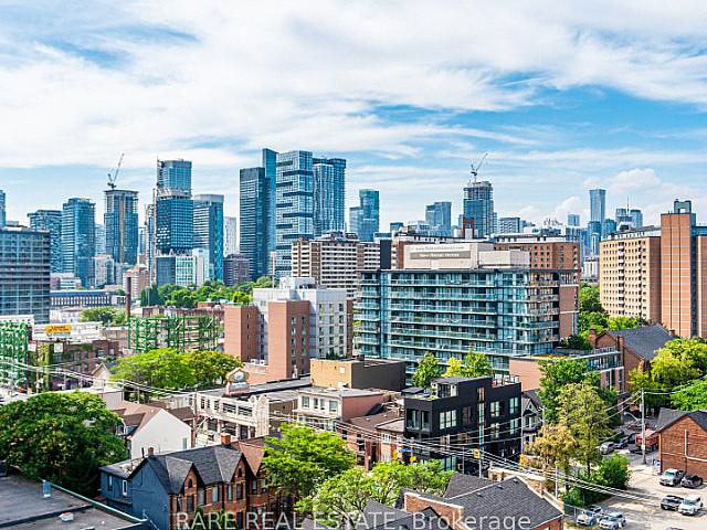 Condo With 1 Bedroom And 1 Bathroom Plus 1 Parking