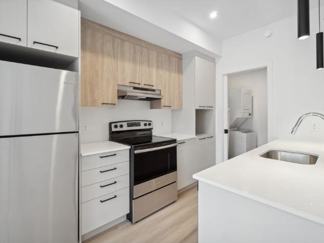 Condo à Louer 100 rue Nancy Elliott, Aylmer Gatineau 12 photos | Logis Québec