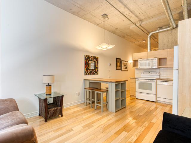 Condo à Louer 1200 Saint Alexandre, Ville Marie Centre Ville, Vieux Montréal 15 photos | Logis Québec