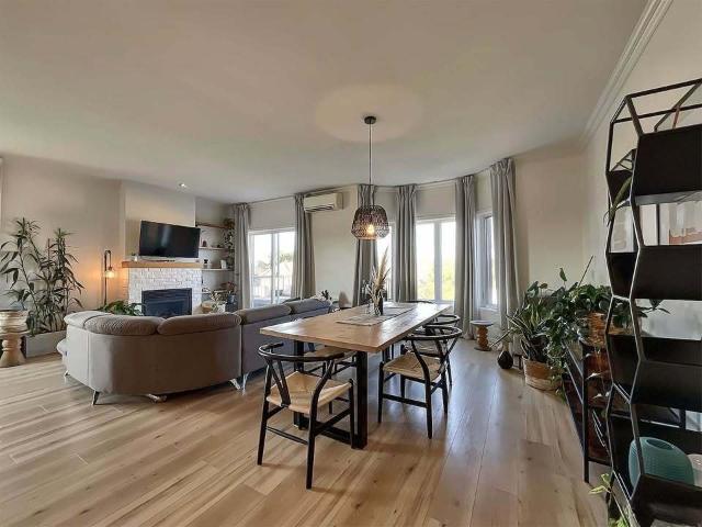 Condo à Louer 126 Rue De Chantilly, Candiac 11 photos | Logis Québec