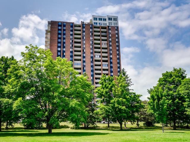 Condo à Louer 285 rue Laurier, Hull Gatineau 21 photos | Logis Québec