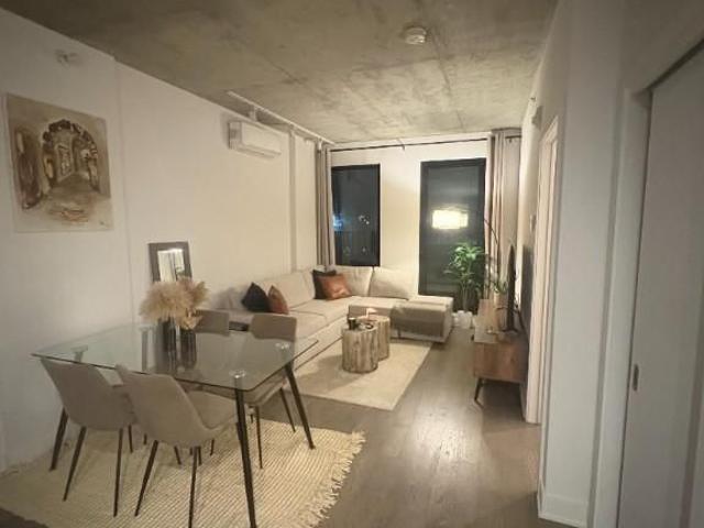 Condo à louer 3 1/2 Condo for rent 1BR Esplanade Cartier
